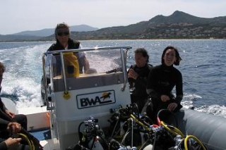  Sitios de buceo cercanos 